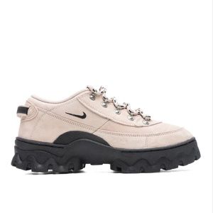Nike Lahar Low Fossil Stone size Women’s 8